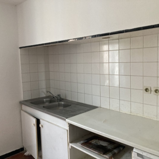  Annonces SAUVIAN : Immeuble | BEZIERS (34500) | 108 m2 | 145 800 &euro; 