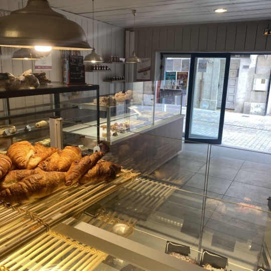  Annonces SAUVIAN : Commerces | BEZIERS (34500) | 180 m2 | 450 000 &euro; 