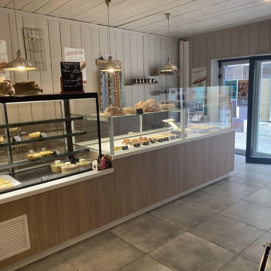 Annonces SAUVIAN : Commerces | BEZIERS (34500) | 180 m2 | 450 000 &euro; 