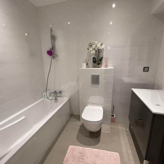  Annonces SAUVIAN : Maison / Villa | BEZIERS (34500) | 188 m2 | 385 000 &euro; 