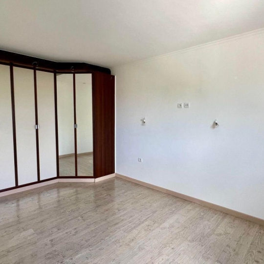  Annonces SAUVIAN : Maison / Villa | BOUJAN-SUR-LIBRON (34760) | 157 m2 | 335 000 &euro; 