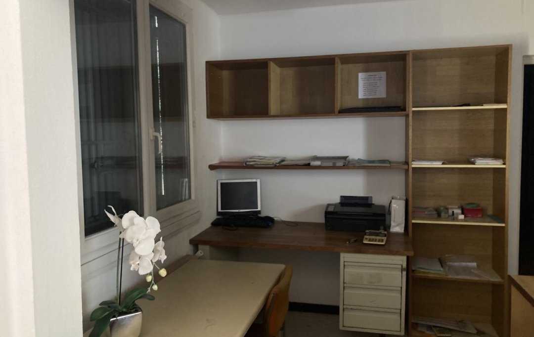 Annonces SAUVIAN : Local / Bureau | BEZIERS (34500) | 261 m2 | 375 000 &euro; 