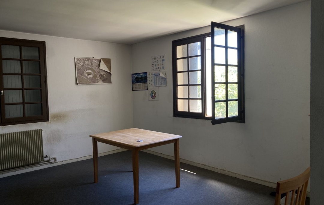 Annonces SAUVIAN : Local / Bureau | BEZIERS (34500) | 261 m2 | 375 000 &euro; 