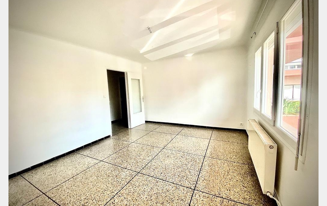 Annonces SAUVIAN : Appartement | BEZIERS (34500) | 69 m2 | 90 000 &euro; 