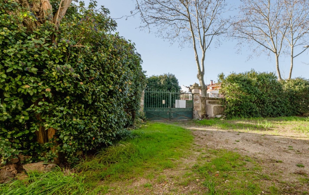 Annonces SAUVIAN : Maison / Villa | MONTBLANC (34290) | 440 m2 | 139 900 &euro; 