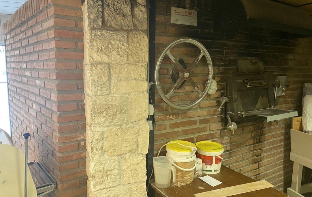 Annonces SAUVIAN : Commerces | BEZIERS (34500) | 180 m2 | 450 000 &euro; 