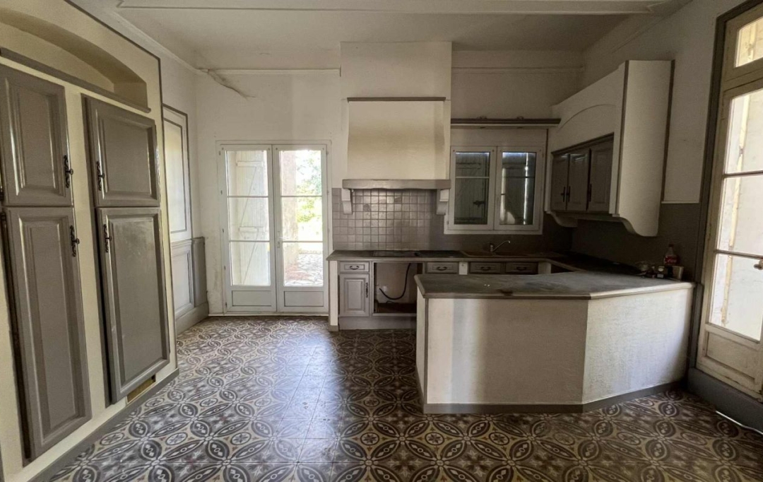 Annonces SAUVIAN : Maison / Villa | CORNEILHAN (34490) | 254 m2 | 330 000 &euro; 